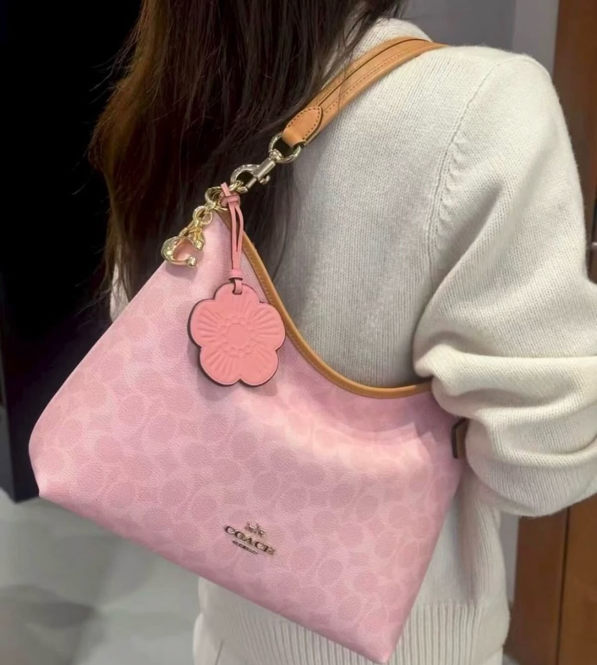 COACH Laurel Shoulder Bag – Rosa